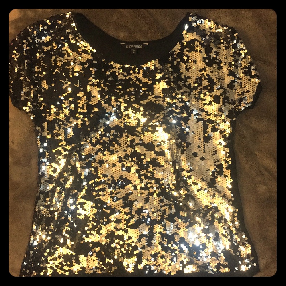 SALE 🔥 Express Tee RARE.💎 - Picture 2 of 7